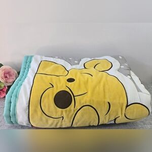 Disney Winnie The Pooh & Friends Infant Comforter Crib Size